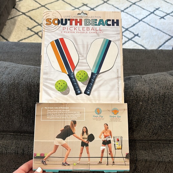 Pickleball set! - Picture 2 of 2